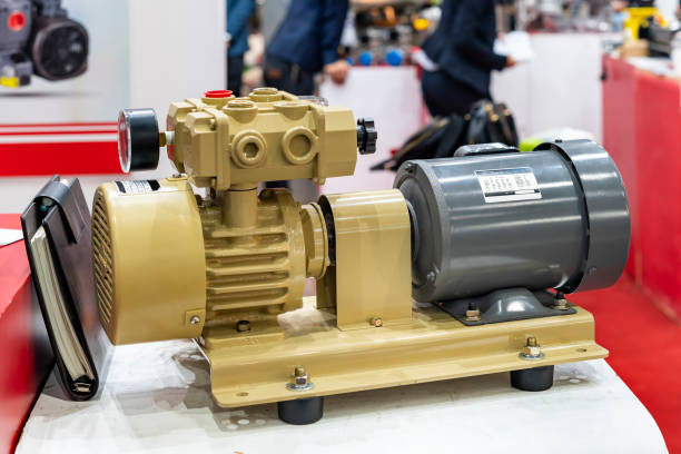 Liquid ring vacuum pump